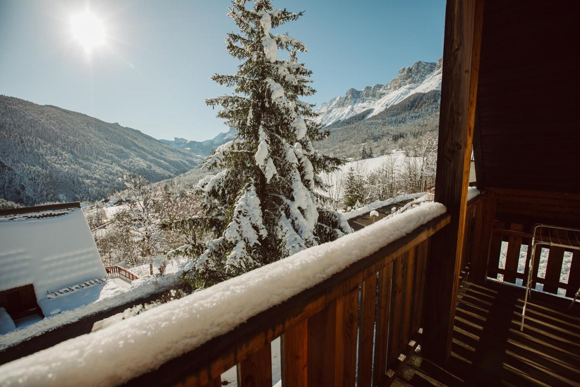 Eterpa Les Chalets De Pre Clos En Vercors Saint-Andéol Exterior foto